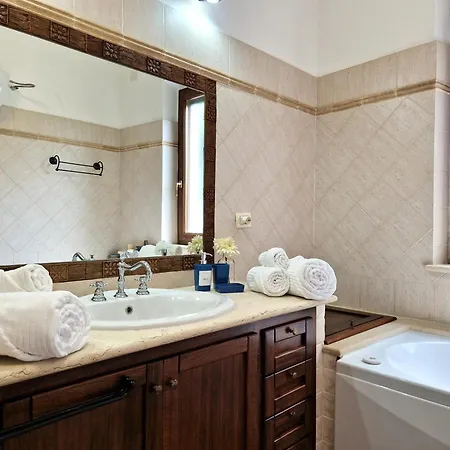 בית נופש Omo Madela *